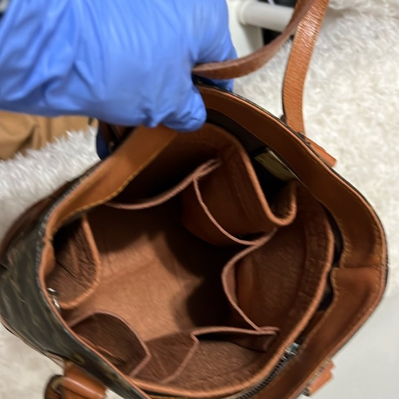 Authentic Rare Vintage Louis Vuitton The French Co Made in USA Bucket GM… - Picture 17 of 17